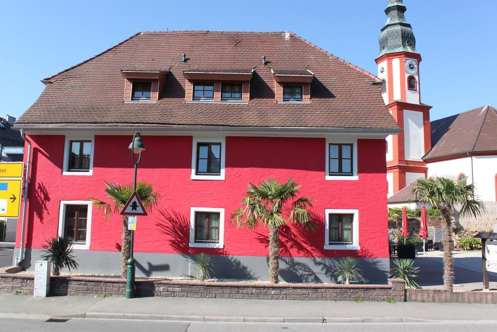 Hotel Hochdorfer Hirschen Freiburg im Breisgau Eksteriør billede