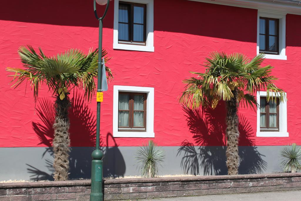 Hotel Restaurant Hochdorfer Hirschen Freiburg im Breisgau Eksteriør billede